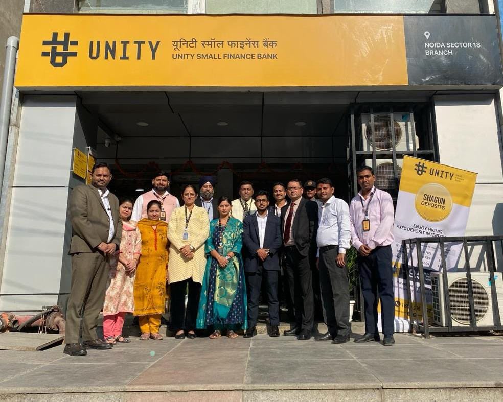 UnitySFBank's tweet image. Presenting branch no.144 at Sec-18 Noida, famously known as "ATTA market". 
Atta market is the most popular spots for shopping in Noida. This branch stands testament to our commitment in delivering excellence in banking services.
Visit us! 

#UnitySFB