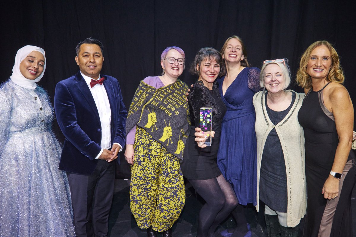 Official Manchester Culture Awards photo! ⁦@Limearthealth⁩ ⁦@MFTnhs⁩ ⁦@BritishAcademy_⁩ ⁦@LucyBurscough⁩ ⁦@edgehill⁩