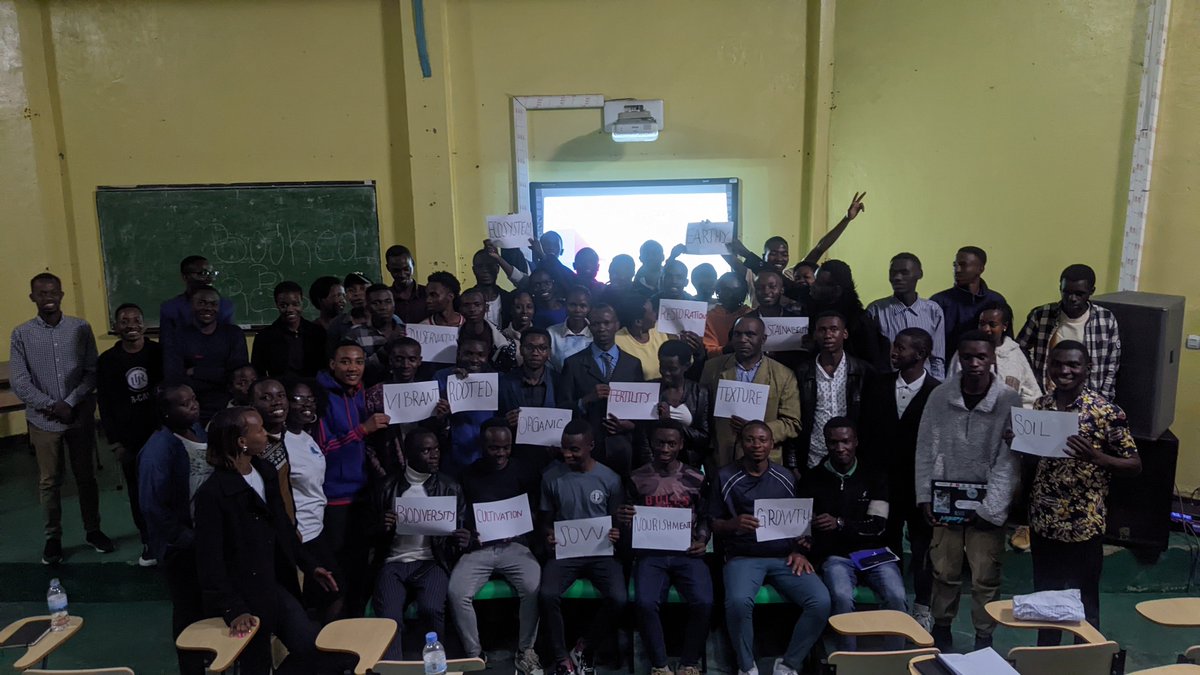 Marking the Successful Cerebration of World Soil Day2023, Hosted by @RwandaCSSA with @UR_CAVM  a
Thanks to  @AlexandreRutik1 @ManirereJD  for this prosperous conversations with Students at @Uni_Rwanda
#SoilBiodiversity #SoilFertility