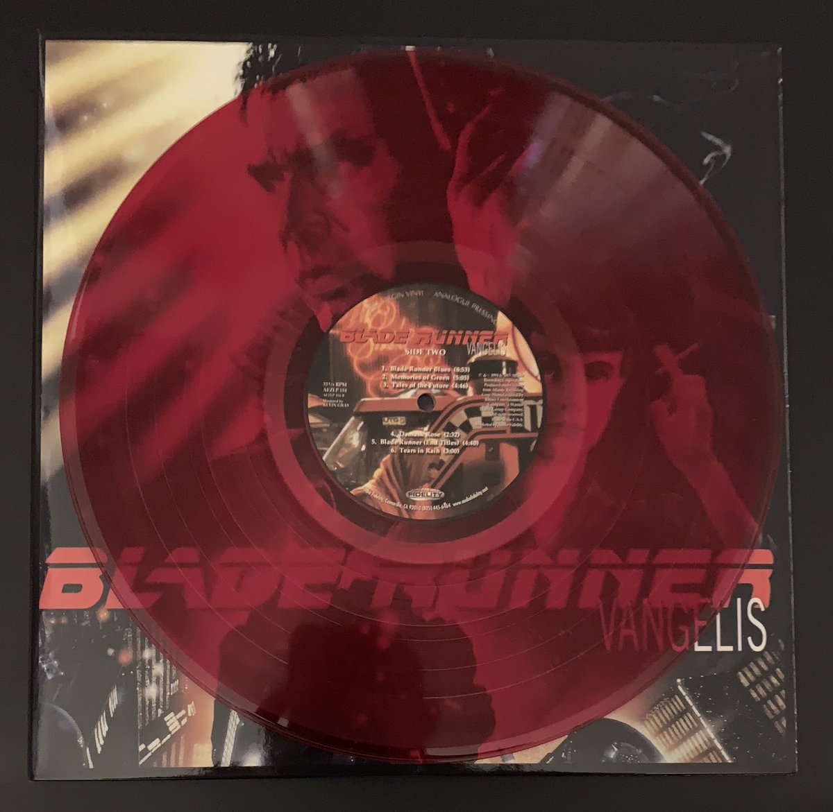 What a beauty! Rare 2013 US remaster of the Blade Runner soundtrack added to the store today. Red translucent vinyl 👌🏻 ebay.co.uk/usr/hotdvinyl #vinylcommunity #vinylcollector #vinyladdict #vinyljunkie #BladeRunner