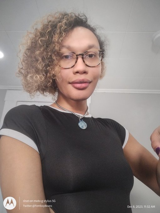 It's time for me to serve cunt. Come see me online this morning @chaturbate https://t.co/rPGxgCf6yR