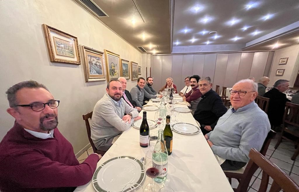 GrappaPiemonte's tweet photo. Il Consorzio della grappa piemontese celebra i trent’anni di storia e riconferma Carlo Beccaris alla presidenza

Il Consorzio di Tutela della Grappa del Piemonte e Grappa di Barolo ha celebrato in questi giorni il traguardo...

Leggi tutto 👇
https://t.co/J67H1UZ0TR https://t.co/RQu0zLISL3