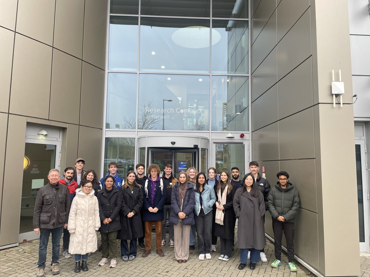 Research Complex at Harwell (@rcatharwell) on Twitter photo We were thrilled to welcome a group of 1st year PhD candidates from <a href="/ucl/">UCL</a>, <a href="/imperialcollege/">Imperial College London</a> and <a href="/tcddublin/">Trinity College Dublin</a> this week for a tour of our facilities, as well as our neighbours at <a href="/isisneutronmuon/">ISIS Neutron and Muon Source</a> <a href="/DiamondLightSou/">Diamond Light Source</a> and <a href="/CLF_STFC/">Central Laser Facility</a>. We were thrilled to welcome a group of 1st year PhD candidates from <a href="/ucl/">UCL</a>, <a href="/imperialcollege/">Imperial College London</a> and <a href="/tcddublin/">Trinity College Dublin</a> this week for a tour of our facilities, as well as our neighbours at <a href="/isisneutronmuon/">ISIS Neutron and Muon Source</a> <a href="/DiamondLightSou/">Diamond Light Source</a> and <a href="/CLF_STFC/">Central Laser Facility</a>.