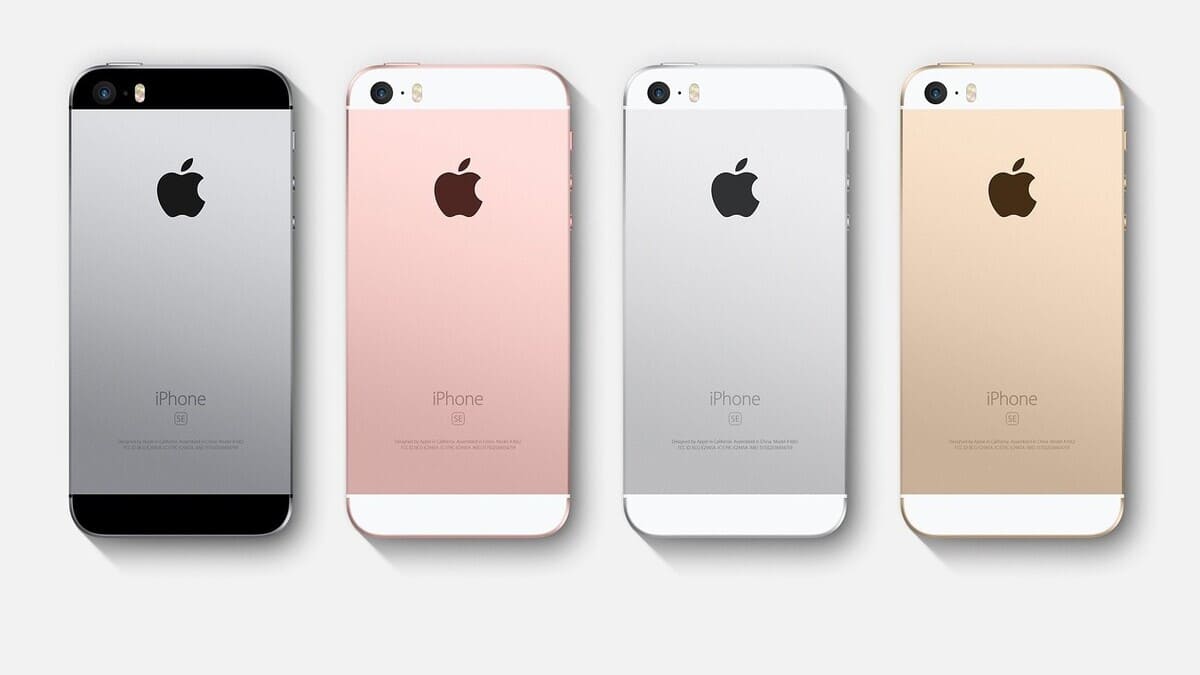 CeotechI's tweet photo. iPhone SE di prima generazione ora è vintage
#Apple #Curiosità #FaceID #iPadPro129 #iPhoneSE #iPhoneSE4 #MobileNews #Notizie #Obsoleto #Smartphone #Tech #TechNews #Tecnologia #Telefonia #TouchID #Vintage

https://t.co/MuJ3N05WAr https://t.co/xTzbcDM1DE