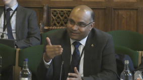uniofsurreyVC's tweet photo. Delighted to see @UniofSurrey’s @pk_shishodia giving evidence to Parliament’s Environment, Food and Rural Affairs Select Committee on green spaces in towns and cities: https://t.co/EGaOJd1xHS
@oneinbillion #impact #GCARE @AirPollSurrey #greenspaces #health #CleanAir https://t.co/72WyS6aP3y