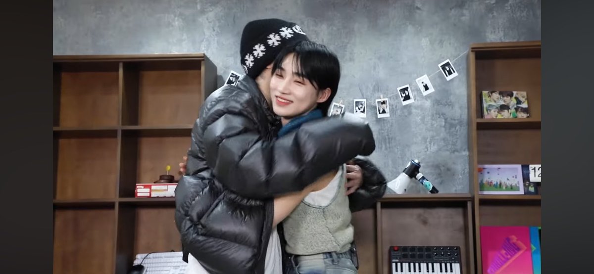 뭔 전개가 이래됨?
그냥안고싶엇던게아닌가하는생각이드네요