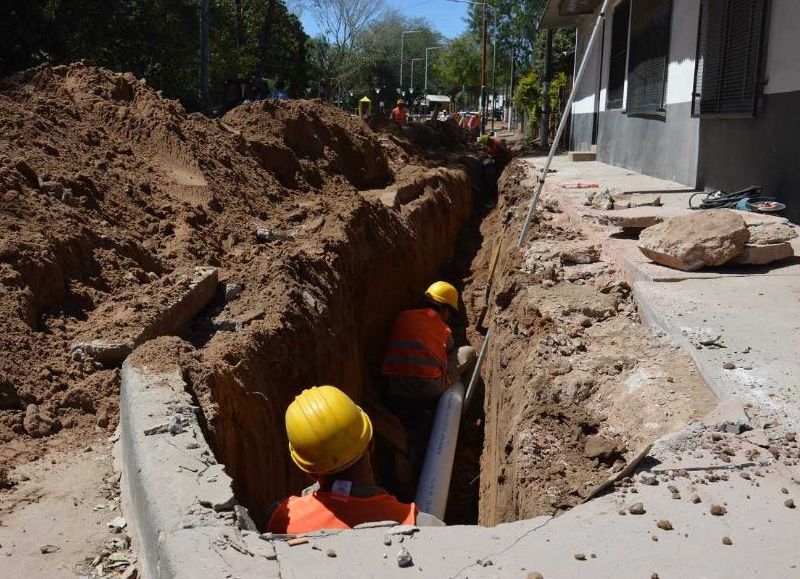 💧Chaco: finalizó la construcción del sistema de saneamiento en Isla del Cerrito

La obra implicó una inversión que superó los $600 millones y es clave en la localidad, que se destaca por ser el epicentro del turismo de pesca en la provincia. tinyurl.com/yltxh7qt