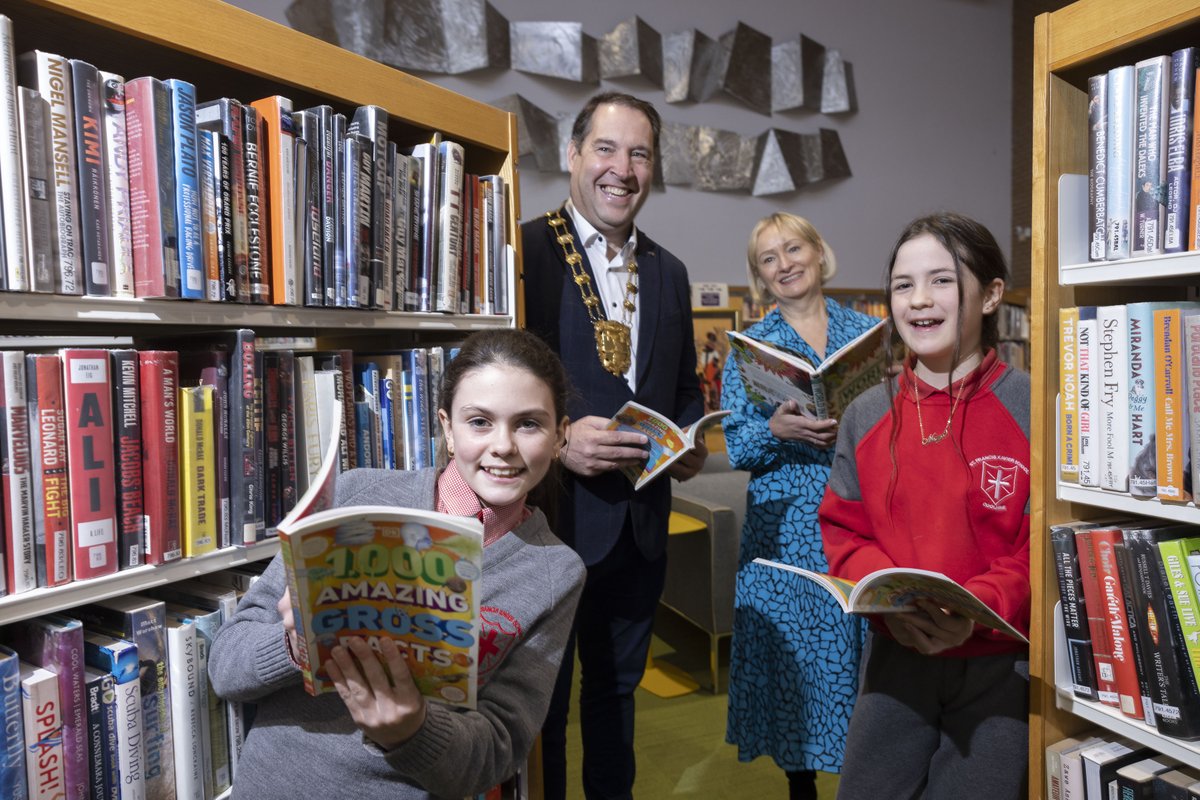 fingallibraries's tweet photo. There was great excitement at Blanch Library yesterday as Mayor of Fingal Cllr Adrian Henchy launched the Fingal Libraries book gifting programme with County Librarian Betty Boardman, author Alan Nolan & pupils from St Francis Savior School.
@FingalCoCo #CommunityRecognitionFund https://t.co/o6AbWKn4Ku
