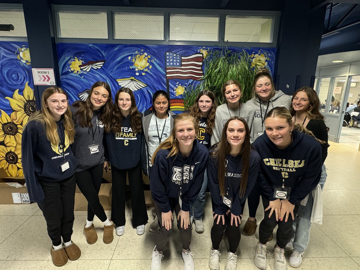 ChelseaBulldogs's tweet image. Our female athletes had a great time today!!