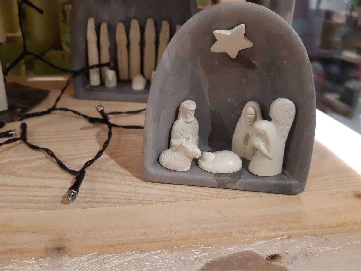 WWvenray's tweet photo. Kerststalletjes, groot en klein, van steen, hout  metaal of papier, bij ons in de Wereldwinkel aan de Bleek in Venray https://t.co/rLY8hEB3a9