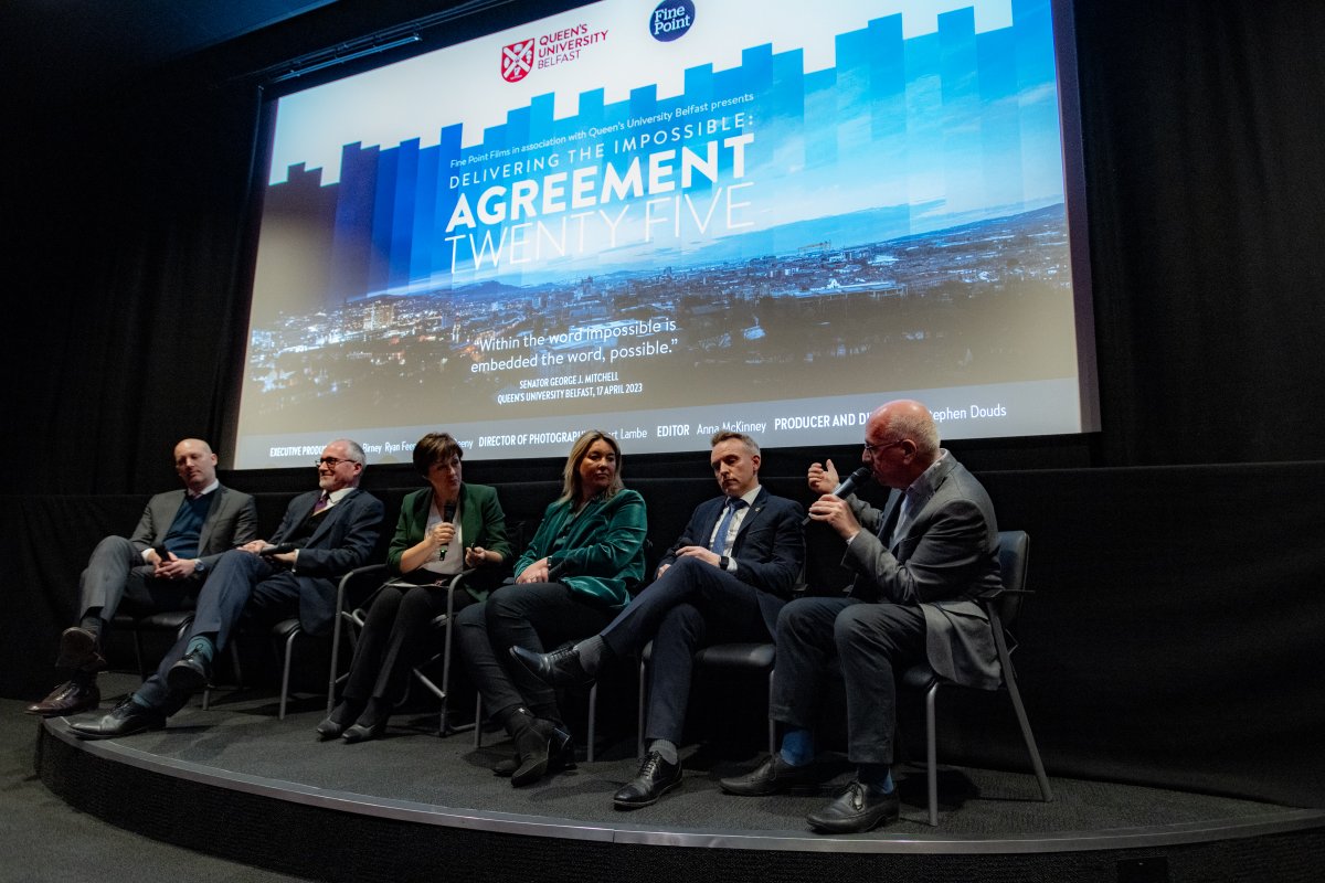 📽️ @QUBelfast has collaborated with Emmy-nominated studio @FPF_Docs on a documentary short that tells the story of the people behind the delivery of the #Agreement25 conference. ➡️Full story: ow.ly/XpYS50Qg2Ll 🎞️Watch free: ow.ly/ZMQ350Qg2Lm #LoveQUB #LoveQUBstaff