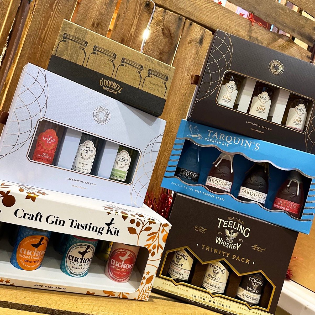 GIFT SETS 🎁
Perfect to accompany a gift, as a stocking filler or for Secret Santa 🎅🏼
Pop by the shop or order online for national delivery or click &amp; collect &gt;&gt; bit.ly/3o8OB3g
