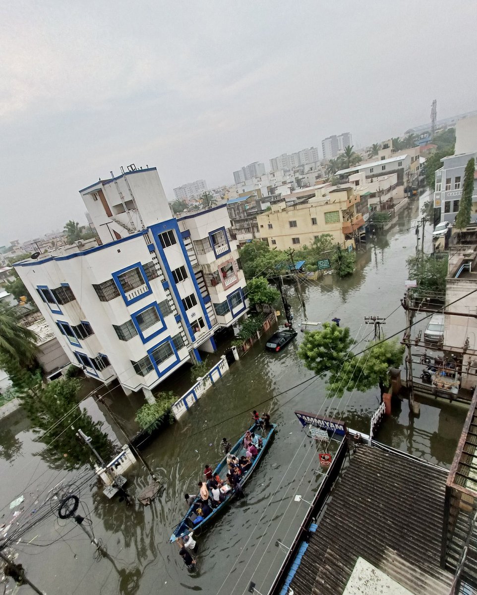 Vijayabaskarofl's tweet photo. #CycloneMichuang has completely ravaged the livelihood of #Chennai, with people suffering without shelter and food. It is miserable that our people are forced to endure such suffering due to #DMKgovt's lack of proactiveness in taking precautionary measures, compounding the effects of the cyclone. 

Considering the gravity of the problem, I urge the government, at least now, to meticulously assess the state of low-lying areas and take decisive action to remove the logged water and accelerate the process to help people get their basic necessities like electricity, milk, food and medicines.

Communicable diseases pose a concern after floods. Thus, I urge the #TNHealthdept to act promptly and set up medical camps with immediate effect to prevent waterborne and vector-borne diseases like dengue, malaria, hepatitis A, cholera, typhoid and diarrhea and protect public health!

Let our helping hands reach everyone in need!
Let our worries dissipate as the cyclone did!

#ChennaiFloods2023