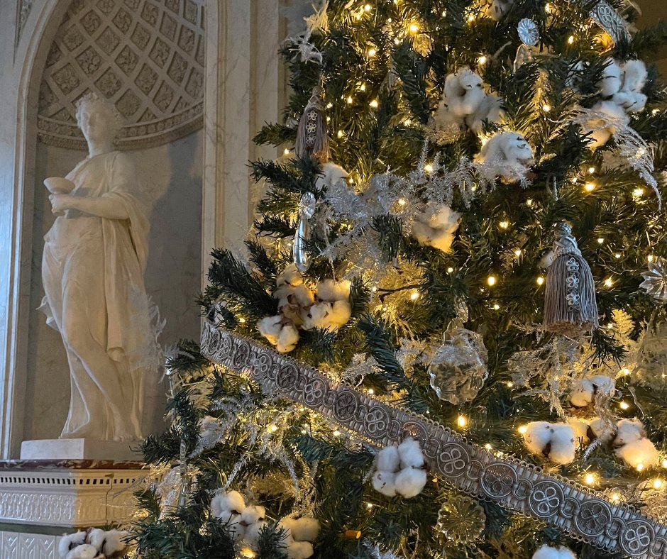 Hôtel de la Marine tweet media