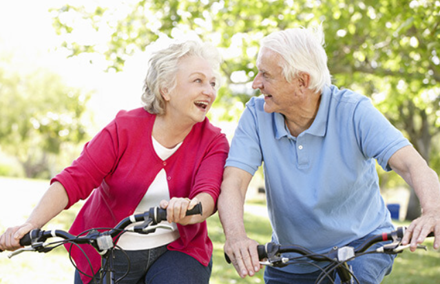Country__Talk's tweet image. "Ergonomic Bikes: Health Solution for Seniors" introduces a transformative approach to fitness and well-being tailored specifically for the senior demographic. This innovative collection of bikes is meticulously designed with a focus on ergonomics, providing a health-conscious…
