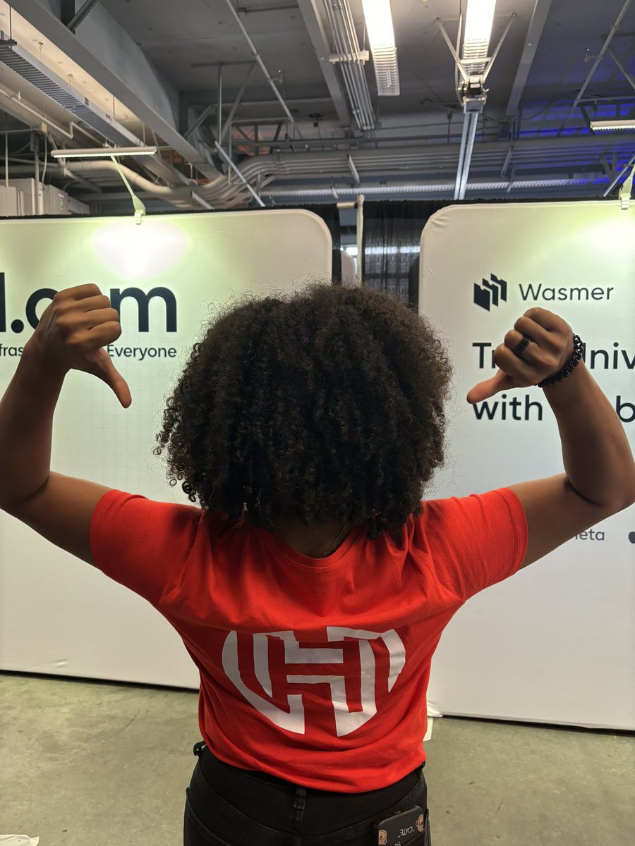 peer_rich's tweet image. whaaaa??? @hanko_io is in the house at #opensourcesummit