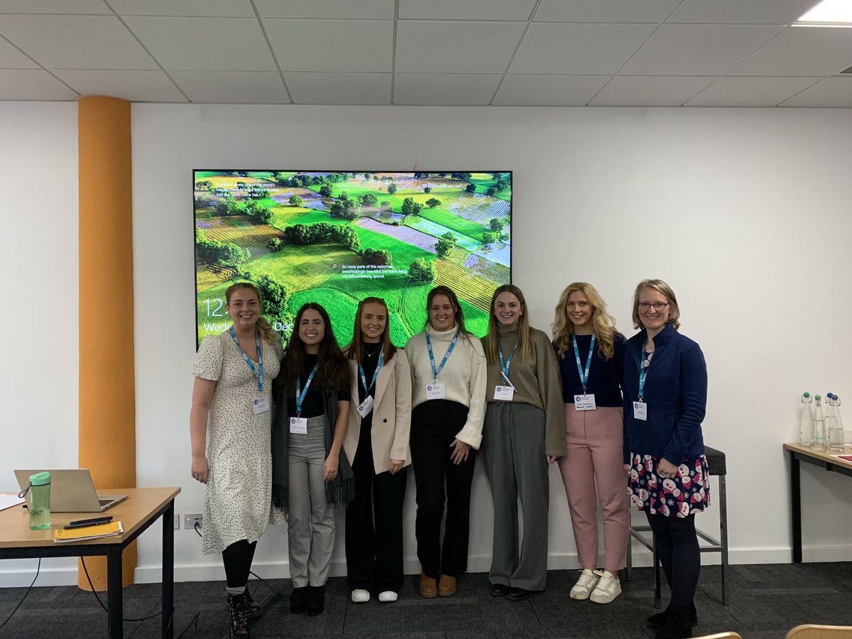Fantastic day at the @BDA_Dietitians research symposium. Super proud of our 6 @TeesUniSHLS dietetic graduates presenting their research - keep shining brightly ✨