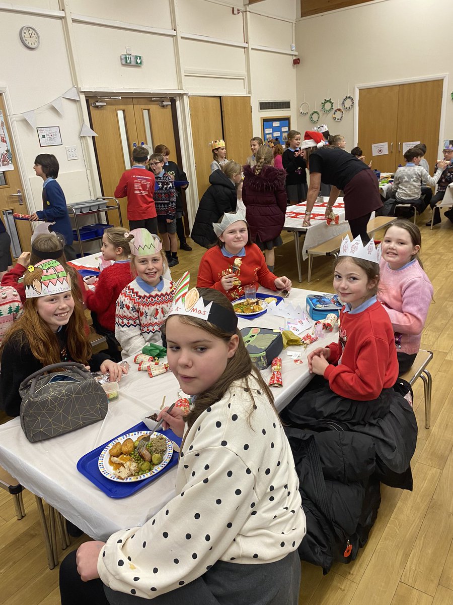 Miss Davies tweet media