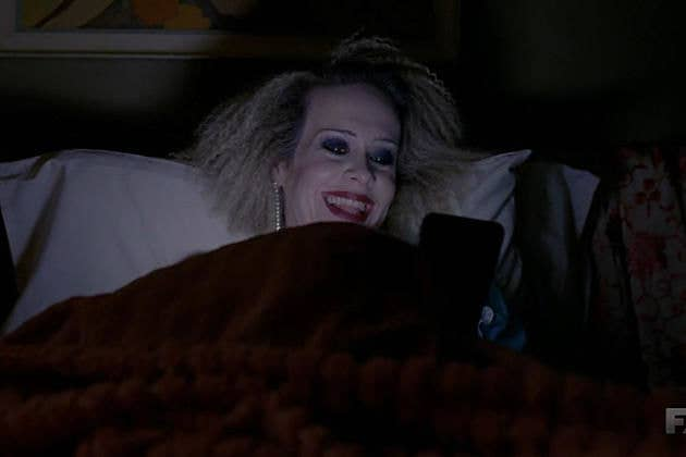 shimulacra's tweet photo. when you're finally cozy in bed and you find a complete multi-chapter fic you have shockingly never read before https://t.co/yQZqQi74s6