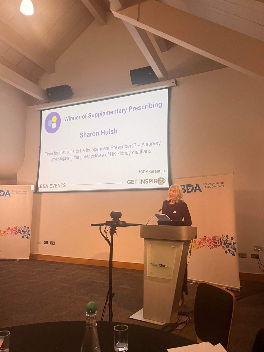 Well done <a href="/huish_sharon/">Sharon Huish</a> for winning best oral presentation in your research stream at the <a href="/BDA_Dietitians/">British Dietetic Association</a> research symposium. Promoting the need for independent prescribing in dietetics. @bda_renal 
👏👏👏👏👏👏