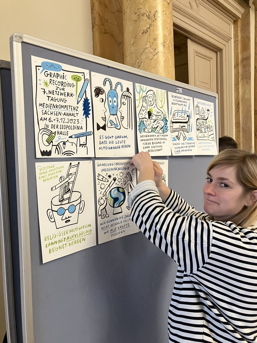 Einige Impressionen aus dem Einstiegsforum mit <a href="/abies48/">Kay Adenstedt</a>, <a href="/LiteraturDida/">Gunhild Berg</a>, Marco Ebert (Ev. Schulstiftung Mitteld.), Giordano Zucker (Landesschülerrat) und Schulleiter Andreas Slowig. Top Grafic Recording. #Netzwerktagung