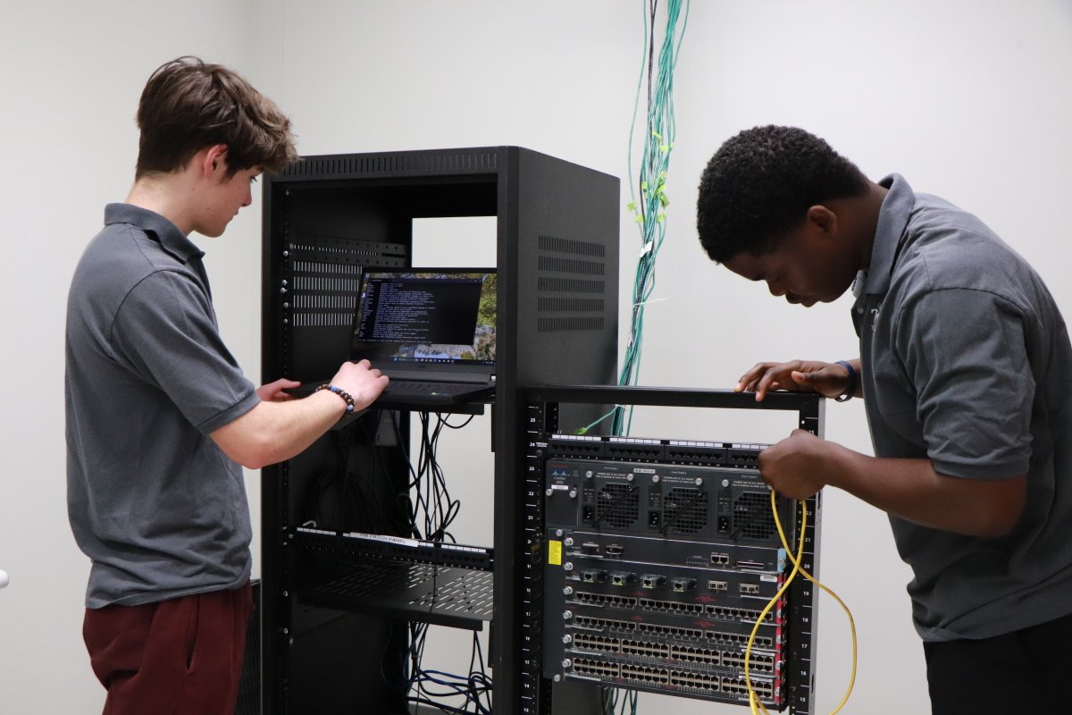 It’s Computer Science Education Week! Our Computer Information Systems Program answers the annual call to action of inspiring students to learn and contribute to the ever-evolving field. 🖥️ #TeamCCIU #BuildingCCIUFutures