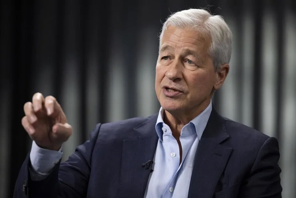GURGAVIN (@gurgavin) on Twitter photo JUST IN : JAMIE DIMON CEO OF JP MORGAN THE WORLD’S LARGEST BANK SAYS 
HE WOULD SHUT DOWN CRYPTO IF HE WAS THE GOVERNMENT 
$JPM JUST IN : JAMIE DIMON CEO OF JP MORGAN THE WORLD’S LARGEST BANK SAYS 
HE WOULD SHUT DOWN CRYPTO IF HE WAS THE GOVERNMENT 
$JPM
