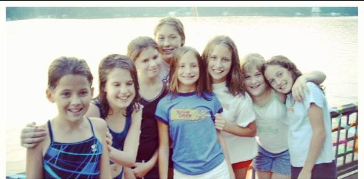 emily may tweet media