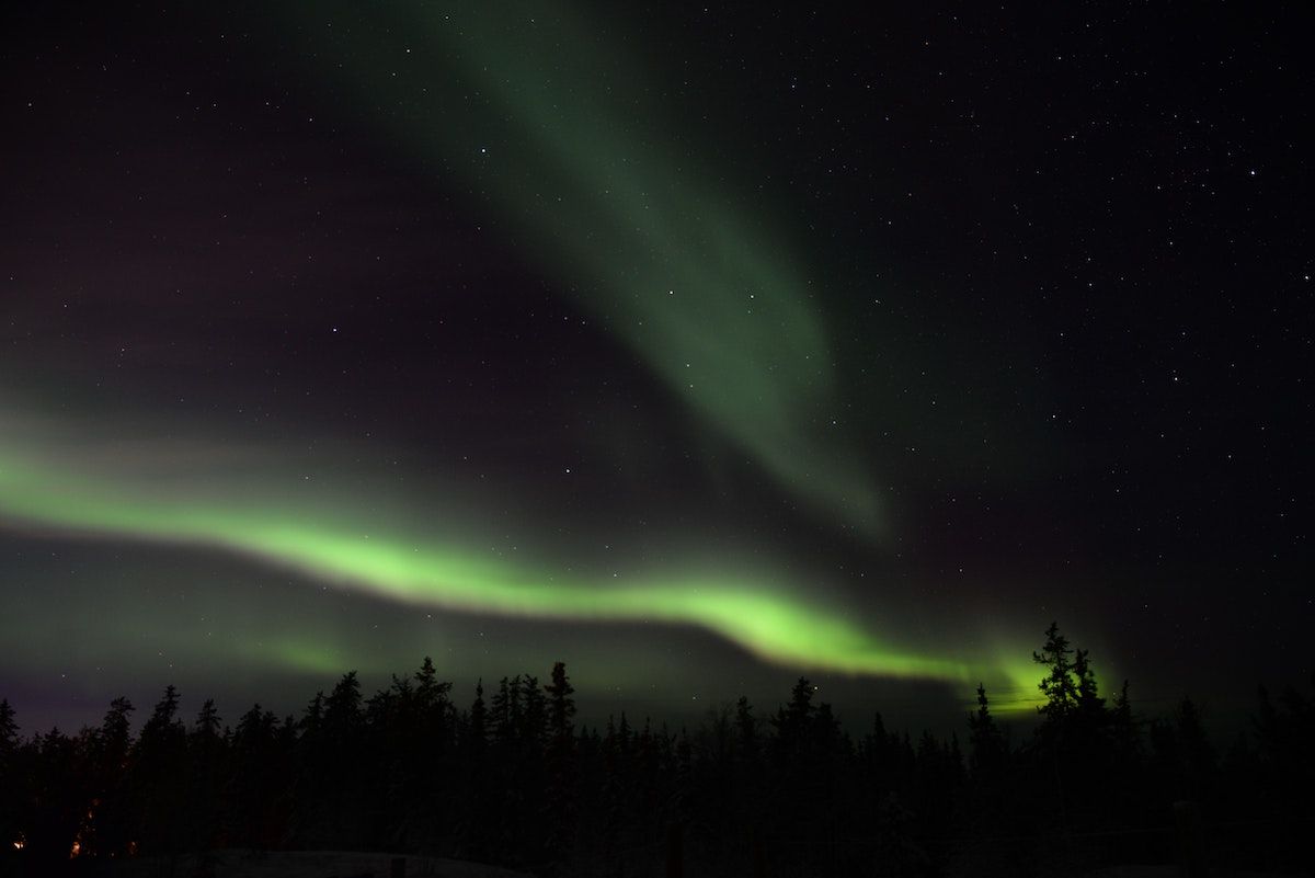 Located under the #AuroralOval is #Yellowknife, in #CanadasNorthwestTerritories. Some of the world’s best #northernlights viewing is said to be in Yellowknife, with over 200 nights a year for visitors to choose from. 
Check it out here!
buff.ly/408yUKT