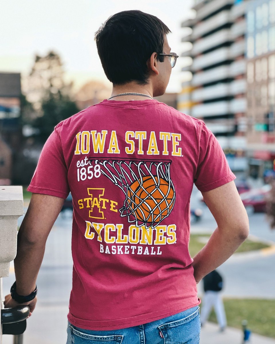 isubookstore's tweet photo. Today, don't forget to #ColorItCardinal! Drop by the #isubookstore prior to the game ๐ ๐ ๐ด #GoCyclones! https://t.co/vdECz7klgU