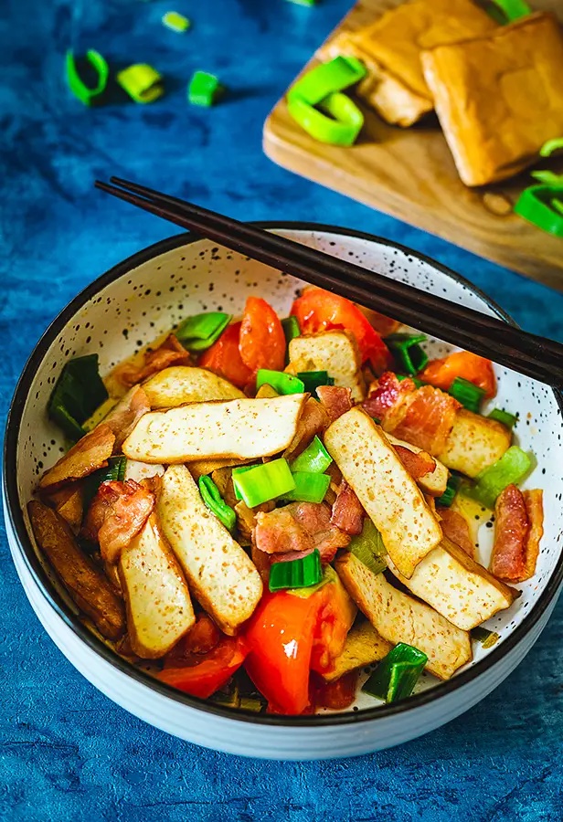Eat or Skip?
Bacon and Tofu Stir Fry
cookingwithlei.com/bacon-tofu-sti…
.
#asianfood #Foodie #delicious