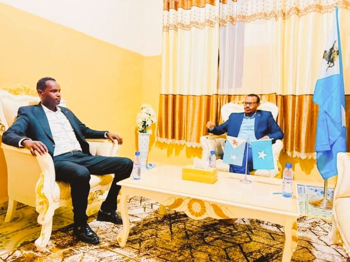 Khusuusi_Hawd's tweet image. masuul sare @MukhtarAliAden  Zxp @SSCKhaatumo Waa Garabka #Awdal_State ❤️