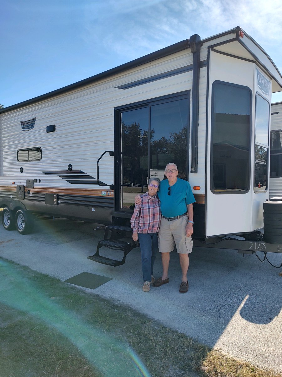 Nature_RV's tweet photo. Congratulations Sharon &amp; James! We loved doing business with you! Welcome to the Nature Coast RV Family!
#smallbusiness #rvlife #motorhome #5thwheeler #destinationtrailer #forestriver #rvliving #campinglife #florida #crystalriver https://t.co/cOhtFKvz9T