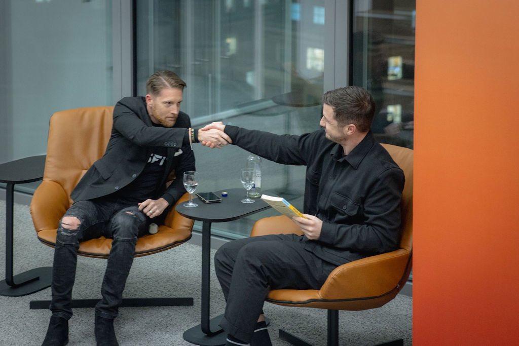 𝐂𝐚𝐥𝐞𝐛 𝐏𝐚𝐫𝐤𝐞𝐫 tweet media