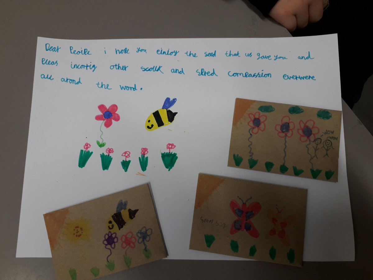 Very proud of the #youngfoodgrowers @SurreySqSchool showing lots of school values packing up harvested seeds & writing letters of  encouragement for other pupils via @TheSchoolSeedB1 
#community 
#compassion 
#KindnessMatters 
#CultivationSt
#GardeningTwitter