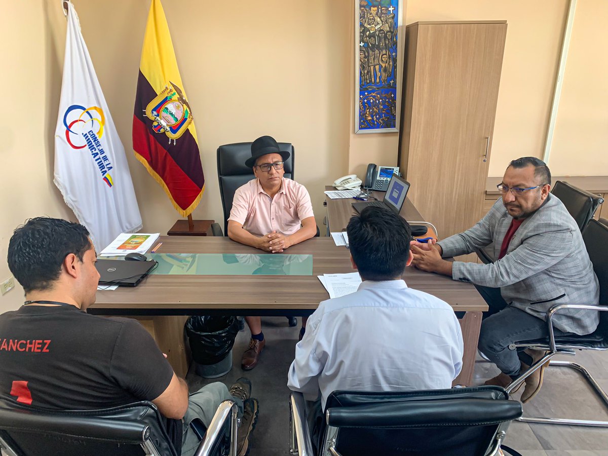 MoronaCJ's tweet photo. Miembros de la organización FICSH arribaron a las instalaciones de la Dirección Provincial de @MoronaCJ, para dar un saludo protocolario al Abg. @LuisSarango11, Director (E) de la institución. https://t.co/i5p1dmtUUV
