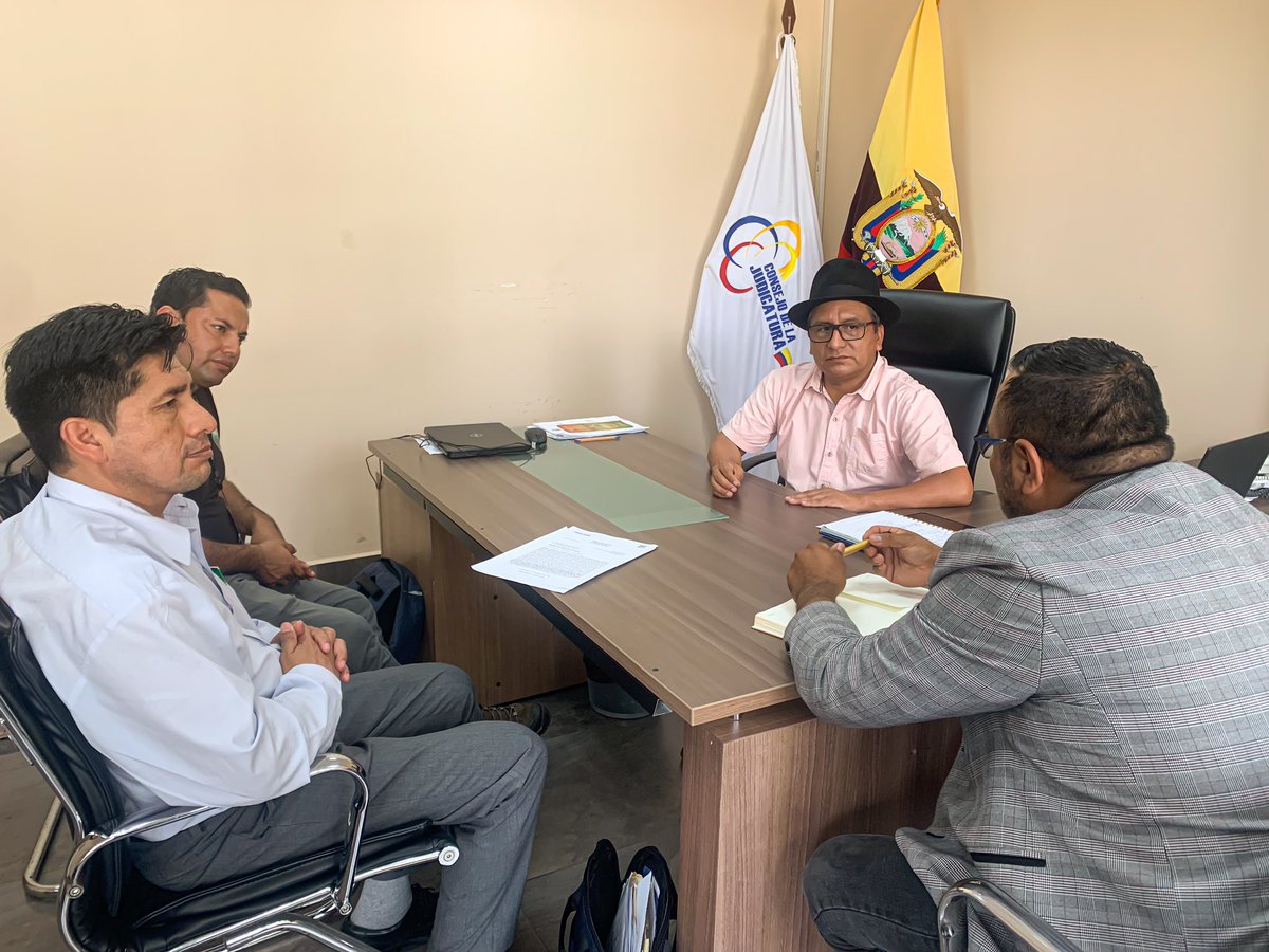 MoronaCJ's tweet photo. Miembros de la organización FICSH arribaron a las instalaciones de la Dirección Provincial de @MoronaCJ, para dar un saludo protocolario al Abg. @LuisSarango11, Director (E) de la institución. https://t.co/i5p1dmtUUV