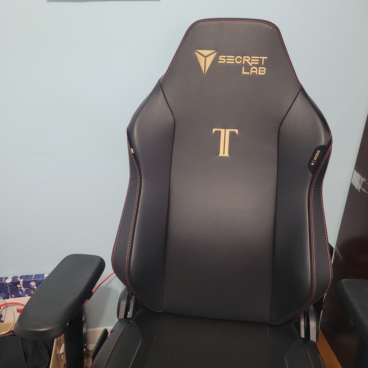 Geminis_Library's tweet photo. #secretlab 
Almost a year with my Titan Evo 2023  and I still love it. ❤️  one of my best investments  in 2022. https://t.co/0reyQqXkR2
