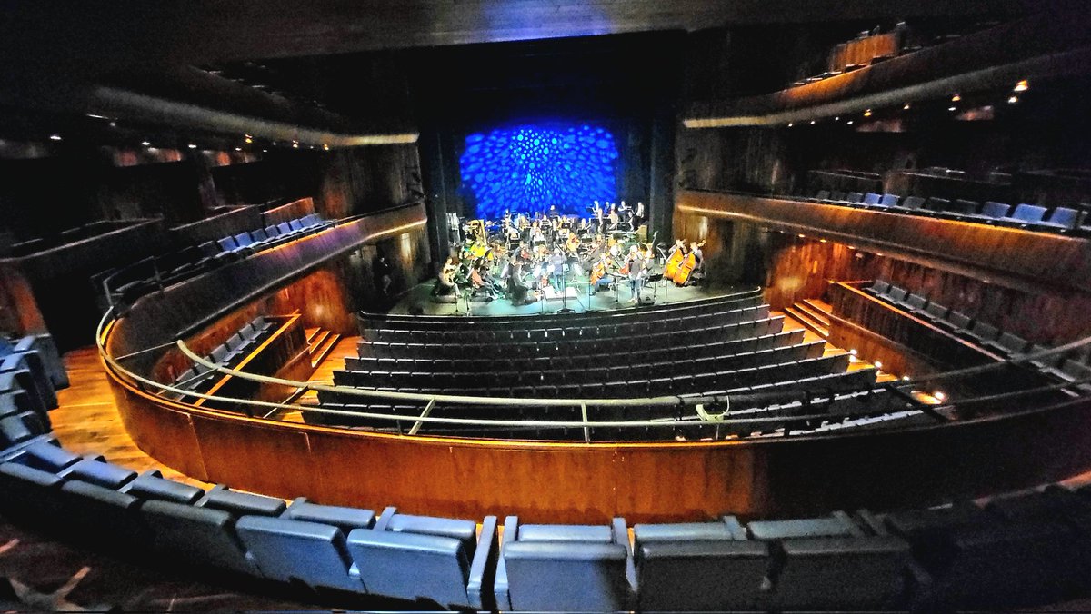 molloyjohn's tweet photo. Final rehearsal before tonight's @RTESundayMisc "Sunday Miscellany Celebrates Christmas" @NatOperaHouse with the glorious @rte_co, with Dr. David Brophy @Grawnia and Piaris Ó Lorcáin. 
The perfect antidote to this gloomy December day. #boolavogue https://t.co/dDiCZHm2Db