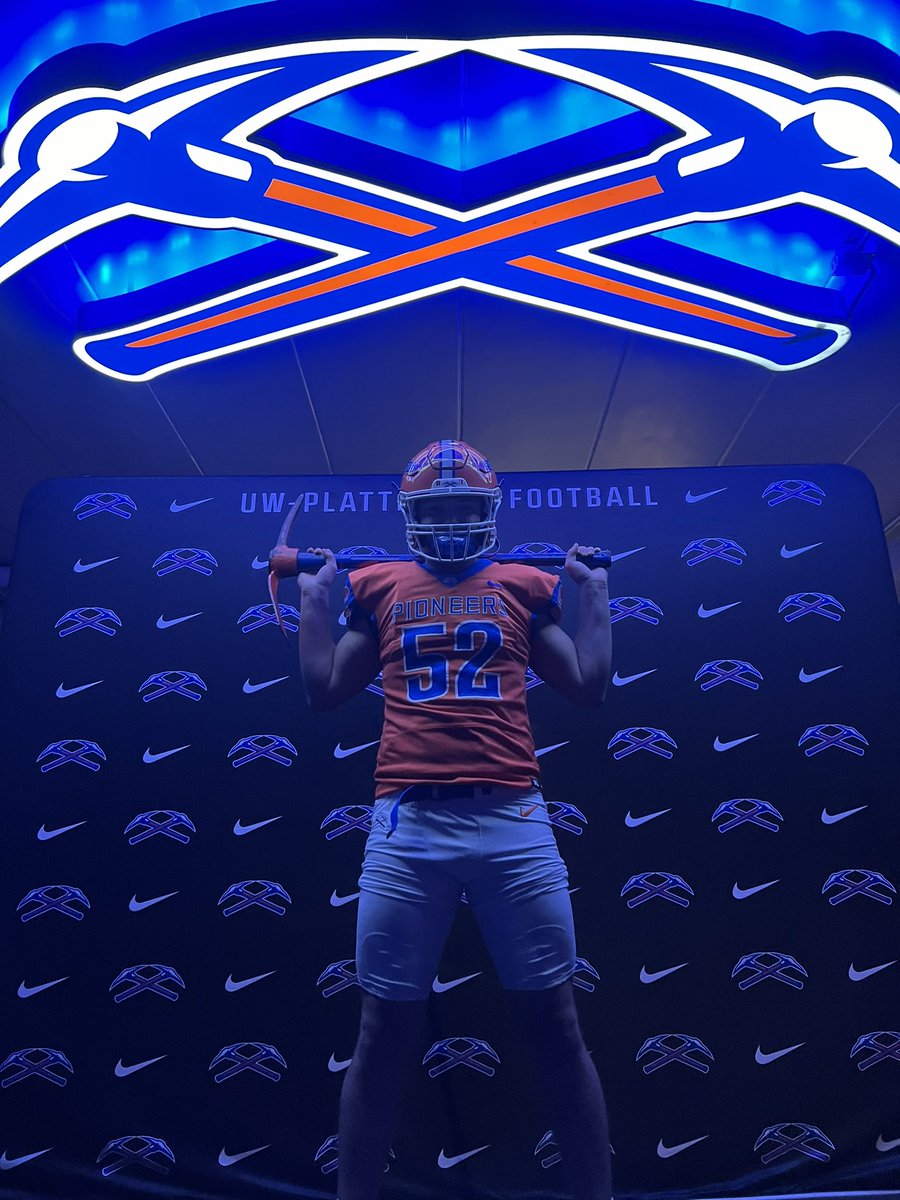 Thank you @CoachSheehan12 @Ryan_Munz and @CoachBauder5 of @UWPlattFootball for the college visit. After speaking with Head Coach @Ryan_Munz I am very grateful to receive an official offer from the University of Wisconsin-Platteville. @LWWestWarriorFB @CoachJWellsNCSA @EDGYTIM