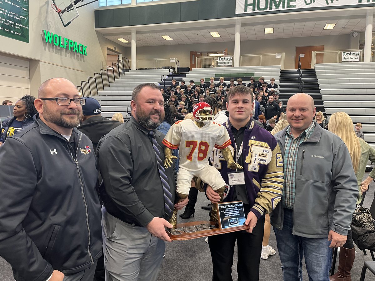 PHHSActivities's tweet photo. The Bobby Bell trophy has a new home! Congratulations to Brayden Bush on this huge honor! #SimoneAwards https://t.co/YmcG7djMsw