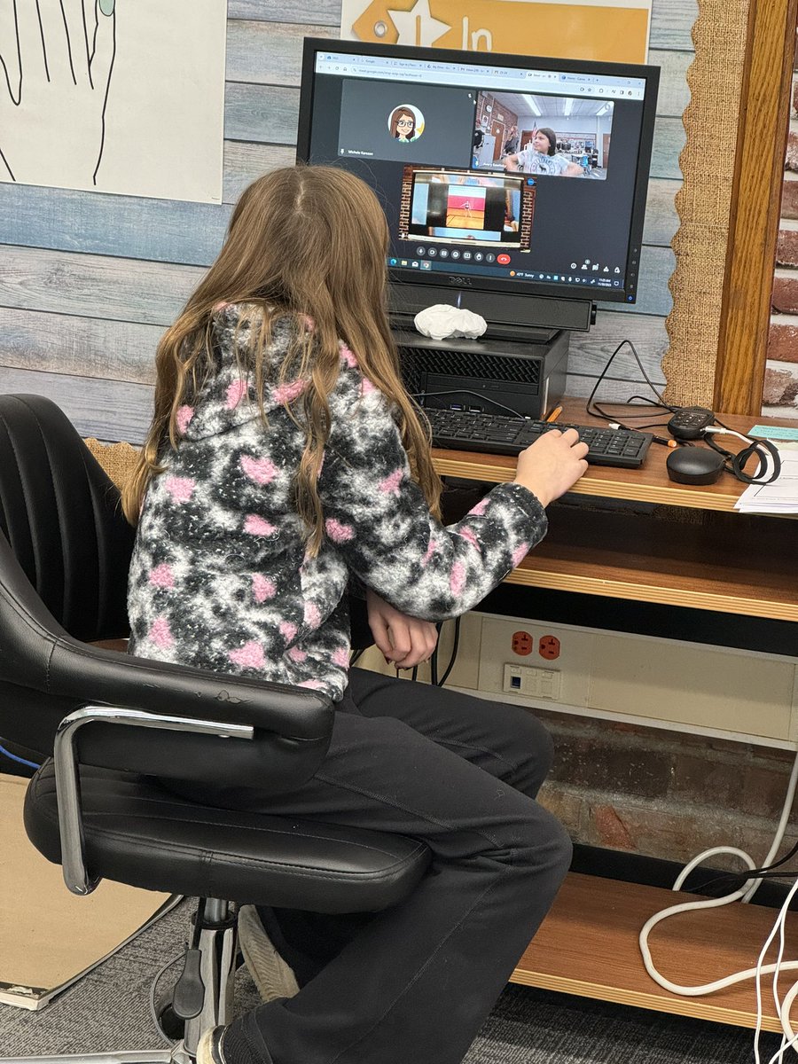 Michele Karszen tweet media