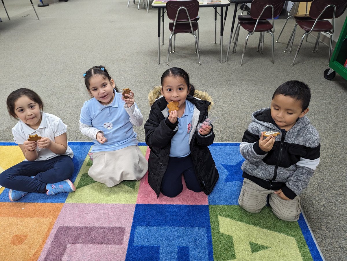 Anderson Elementary Library tweet media