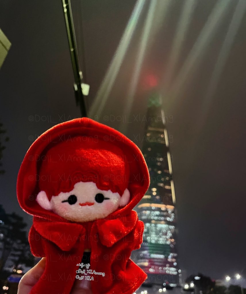 🌹샤큘 10주년 기념 RT이벤트🧛🏻🌹
𝐃𝐑𝐀𝐂𝐔𝐋𝐀 : 𝐓𝐡𝐞 𝐌𝐮𝐬𝐢𝐜𝐚𝐥
김준수 배우님의 드라큘라 10주년을 축하합니다🥰
이 트윗을 리트윗해주신 분들 중 한분에게 추첨을 통해 큘꼬몽이를 선물로 드립니다.☺
️(국내거주&amp;코코넛한정, 큘꼬몽이 제작 완료 후 배송🙂)