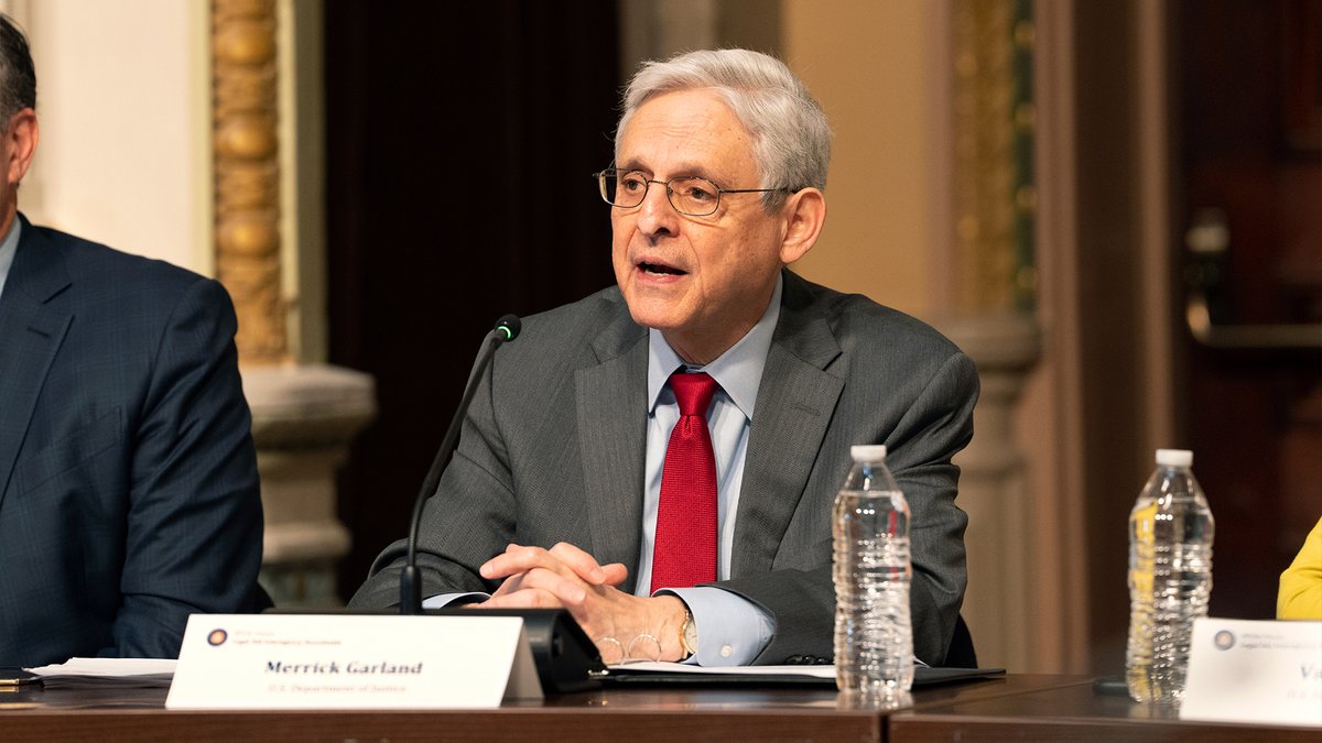 Today, AG Garland and White House Counsel Siskel co-chaired the Legal Aid Interagency Roundtable - joined by Associate AG Gupta and Access to Justice Director Rossi - where they announced the 2023 LAIR Report.

Read More: justice.gov/opa/pr/white-h…