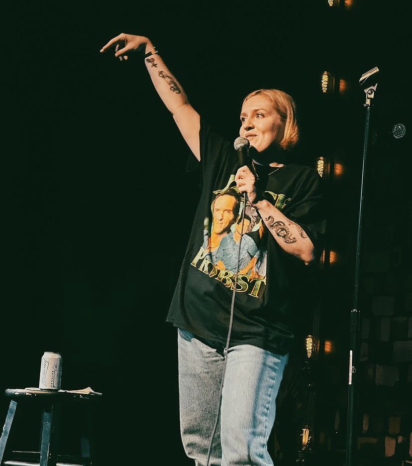 You’re invited to see comedian Hannah Jones Friday Dec 15th @ Chuckleheads! You don’t want to miss! 

For you, our “x” followers tickets are only $10

chuckleheadsaz.com/event-details/…