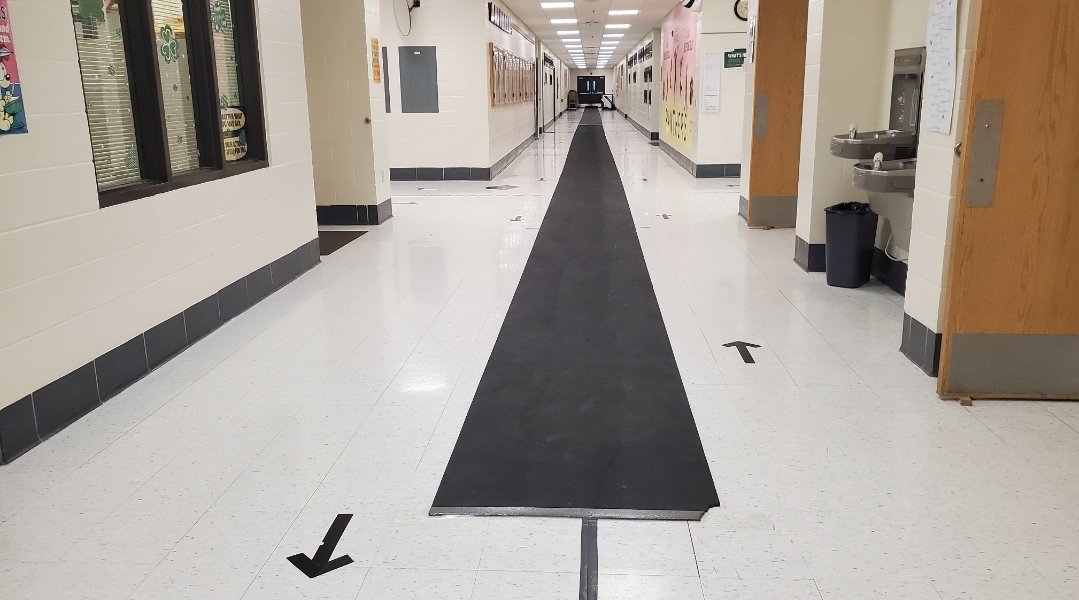 Just to clarify. He did that in this "Indoor Facility." 😂😂