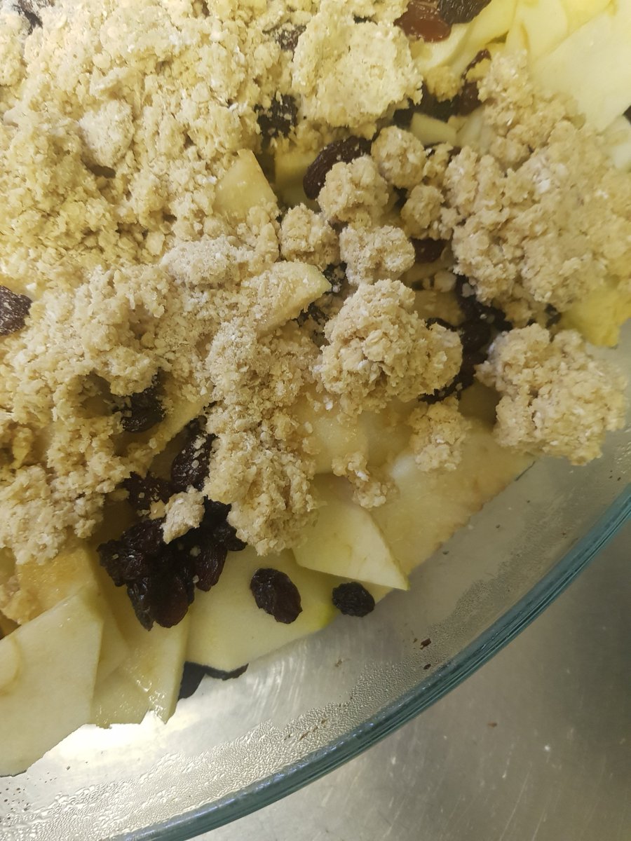 Fresh food, freshly baked. The topping goes onto yet another yummy crumble in the #MissMoodys kitchen. Come and try our #SoupAndApud combo. For more #GoodMoodFood in #Romsey and the #TestValley @moreTestValley @Visit_Romsey