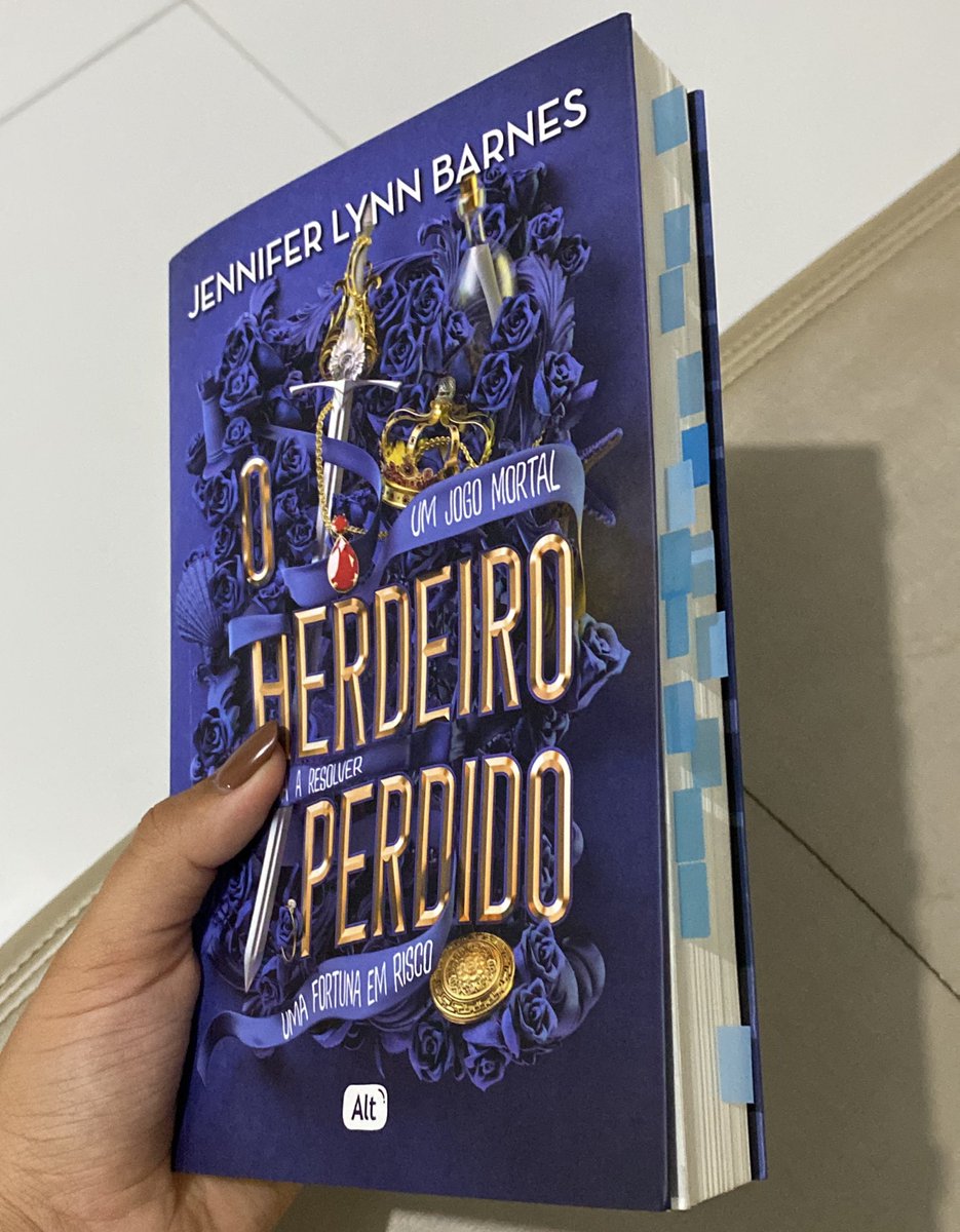 studywmaa's tweet image. to lendo o segundo livro da trilogia de jogos de herança, e meu deus, que loucura KKKKKK