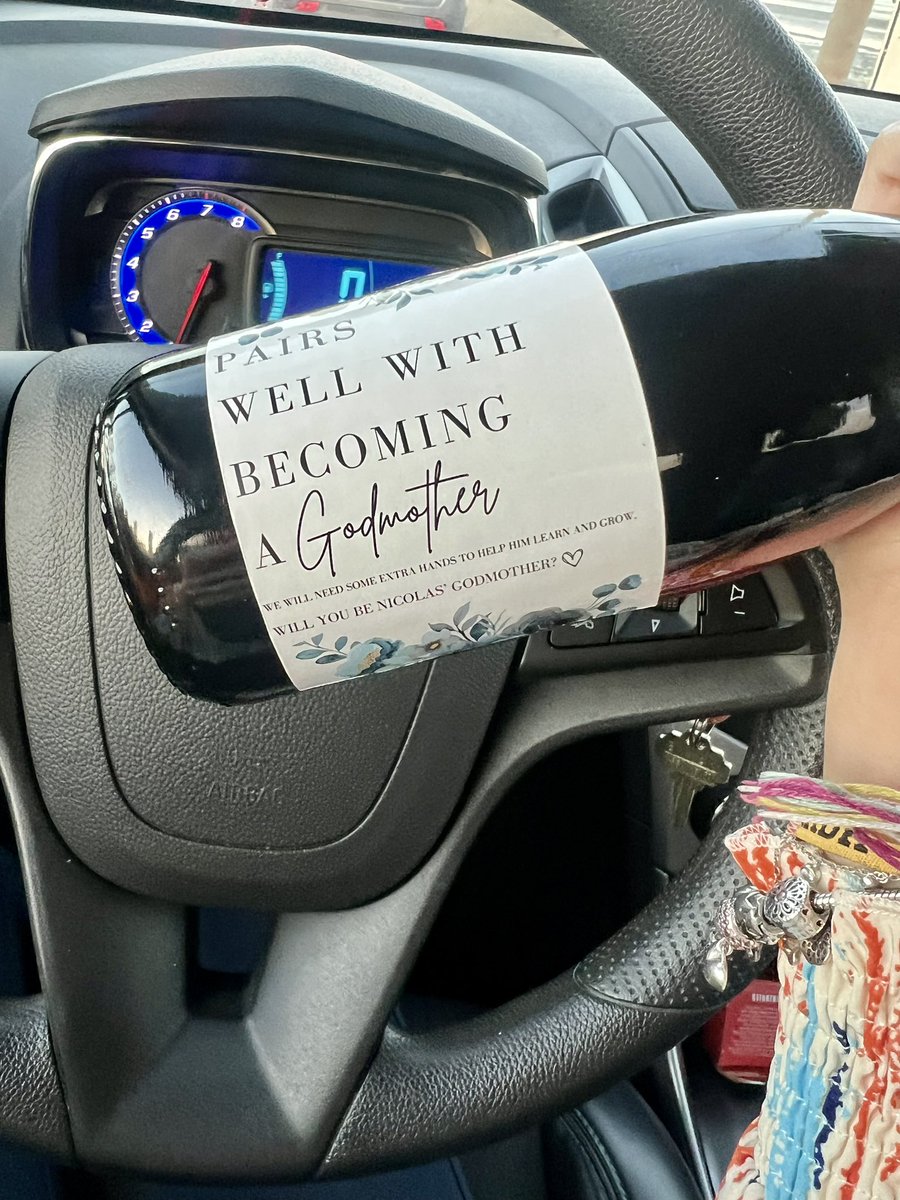 patybarsallo's tweet image. Yes yes yes!!🩵🍼👶🏻 amando todo
#matchingrings #sobri